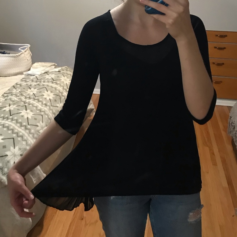 Decree women’s top
